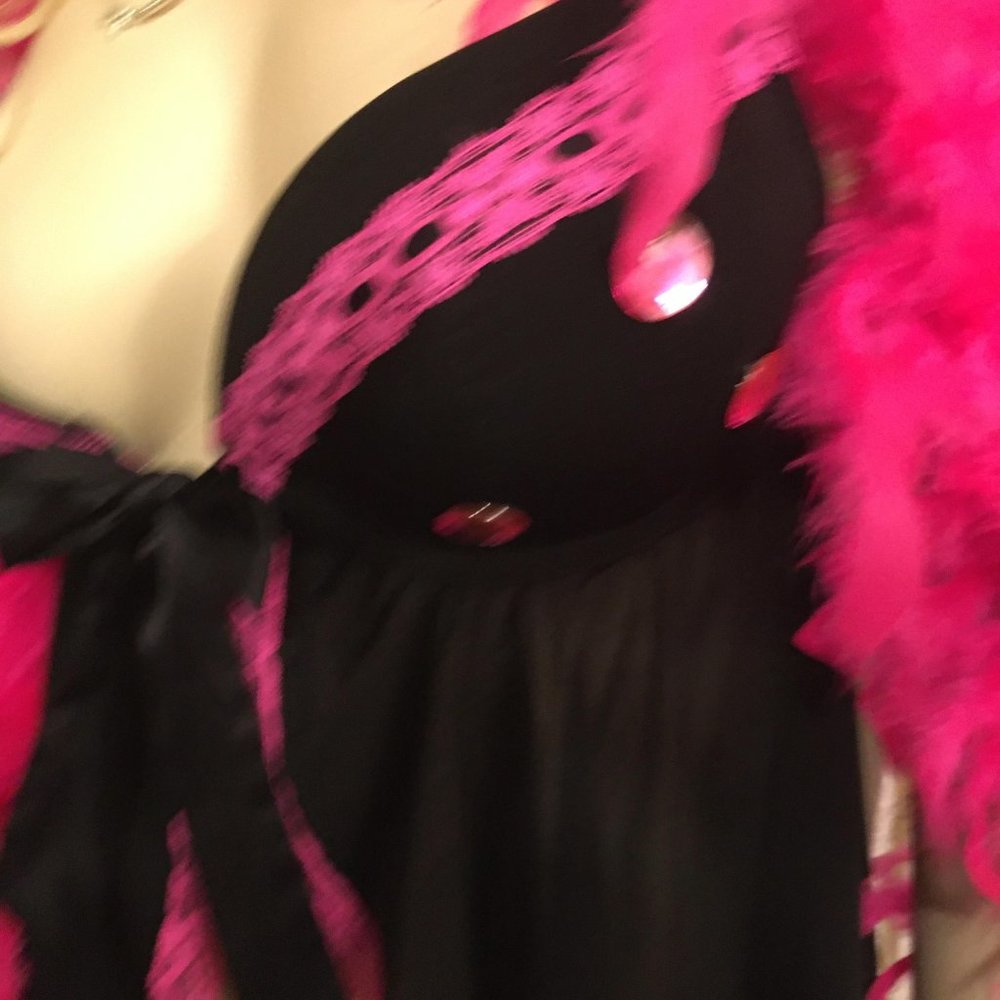 ADORABLE baby doll hello kitty  lingere set and matching necklace set! - Picture 5 of 17